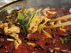 -鸿顺老铁锅美蛙鱼府(解放碑店)