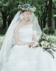 -雪中彩影婚纱摄影·微光艺术中心