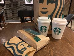 -星巴克臻选(南京金茂览秀城店)