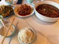 -亚伟瓦罐面美食城(淇县总店)