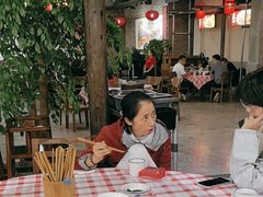 -新李记 · 口味菜馆(南郊公园店)