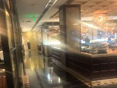 -半岛翡丽海鲜自助餐厅(观风亭店)