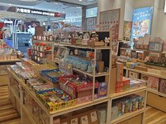 -猫的天空之城概念书店(印象城购物中心店)