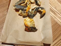 酥炸蛋黃魚皮-必胜客(天河城店)