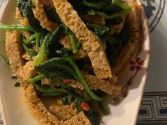 -清真·玛丽亚新疆菜主题餐厅(浙江中路店)