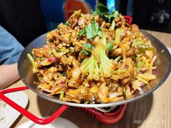 -西街夜油条·麻团包乌饭
