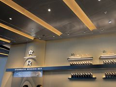 大堂-星巴克臻选(上海合生汇1F店)