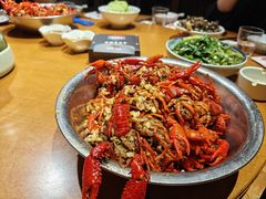 -琥珀老六龙虾(四里河店)