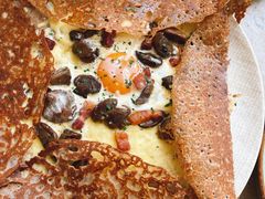 鸡蛋蘑菇熏肉荞麦可丽饼-RAC BAR(安福路店)