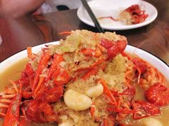 -虾弄弄海派小龙虾·牛羊蝎子火锅