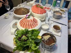 -德天肥牛海鲜火锅(城西银泰店)