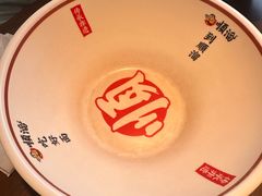 -顺溜·手工刀削面·黑金店(铜锣湾店)