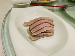 -梅龙镇酒家(南京西路总店)