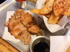 -I HOLIC艾豪丽披萨(KKone店)