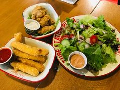 -Tube station站点比萨(王府井百货店)