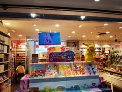 -名创优品(江南新地店)