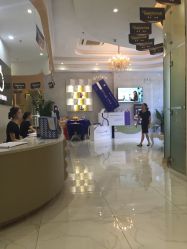 -斐研美医疗美容·眼周抗衰中心