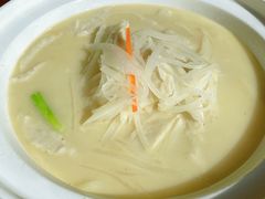 萝卜丝煮鱼丸-饭怕鱼(阳光100店)