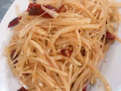 -YI PIN JU 一品居中餐厅 中国超市