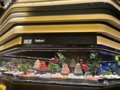 -钱小奴海鲜自助黑金店(杭州滨江龙湖店)