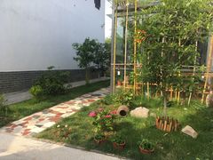 -龙湖东院农庄(乡间小路店)