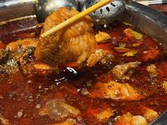 -肖肖酸萝卜鱼火锅(总店)