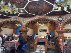 -乡村馕坑肉·烧烤·新疆菜·本地人更爱吃(阿勒泰首店)