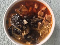 辣肉面-美味斋(西北街店)