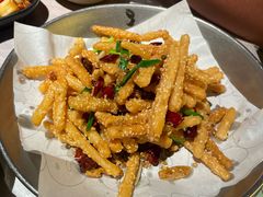 -巴厘龙虾·榜首油焖大虾(音乐学院·沿江酒馆店)