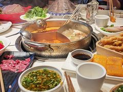 -周师兄大刀腰片火锅(洪崖洞旗舰店)