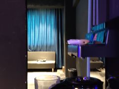 -VR间客漫虚拟现实体验馆(汉街店)