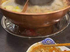 -楼外楼大刀肉传统火锅居(幸福街店)