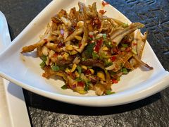手撕小黄鱼-小城粥道·海胆鲜虾粥(解放广场店)