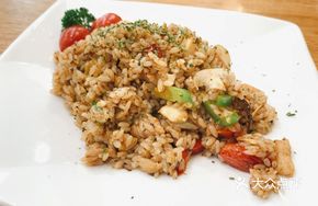 Red Wine Chicken Wild Mushroom Rice