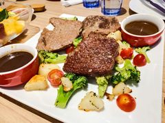 -必胜客(花舞大唐博物馆店)