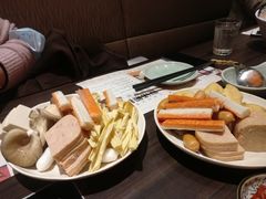 -MoMo牧场·寿喜烧专门店(长泰广场店)