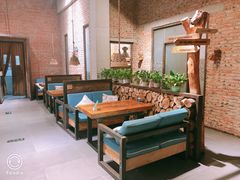 -苹果树下艺术餐厅(宋庄店)