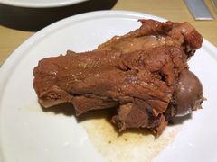 招牌酱大骨-关东小磨东北菜(上海长风大悦城店)