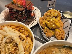 -W COLLECTIVE  DESSERT SHOP
