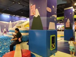 -多奇妙乐园·淘气堡·电玩·抓娃娃(海口吾悦店)