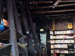 -良友书坊(安徽路店)