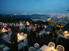 -草山夜未眠景观餐厅