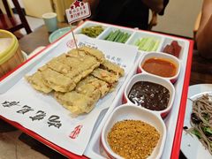-肘子酥·天津菜·特色捞面(德云社店)