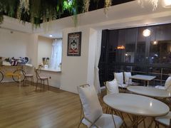 大堂-Husky Go! 哈士奇体验馆·宠物咖啡厅狗咖