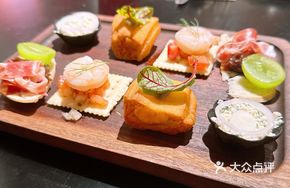 Seasonal Limited Tapas Platter