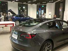 -TESLA 特斯拉(上海太古汇体验店)
