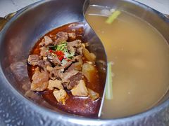 -左庭右院鲜牛肉火锅(浦江欢乐颂店)