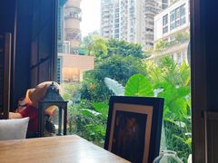 靠窗位-咖法森林·咖啡  酒吧(天河店)