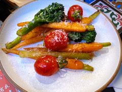 -LESCEDARS Brasserie Bistro香柏树