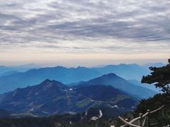 -罗田薄刀峰风景区